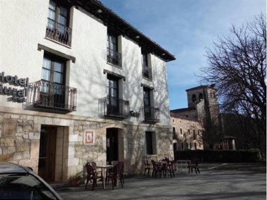 Rural Rey Chindasvinto — hotel in Covarrubias