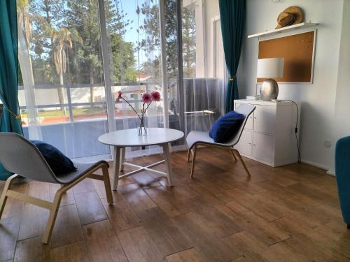 Tanife 301 by VillaGranCanaria — 4-Star Luxury Hotel in Playa Del Ingles, Spain