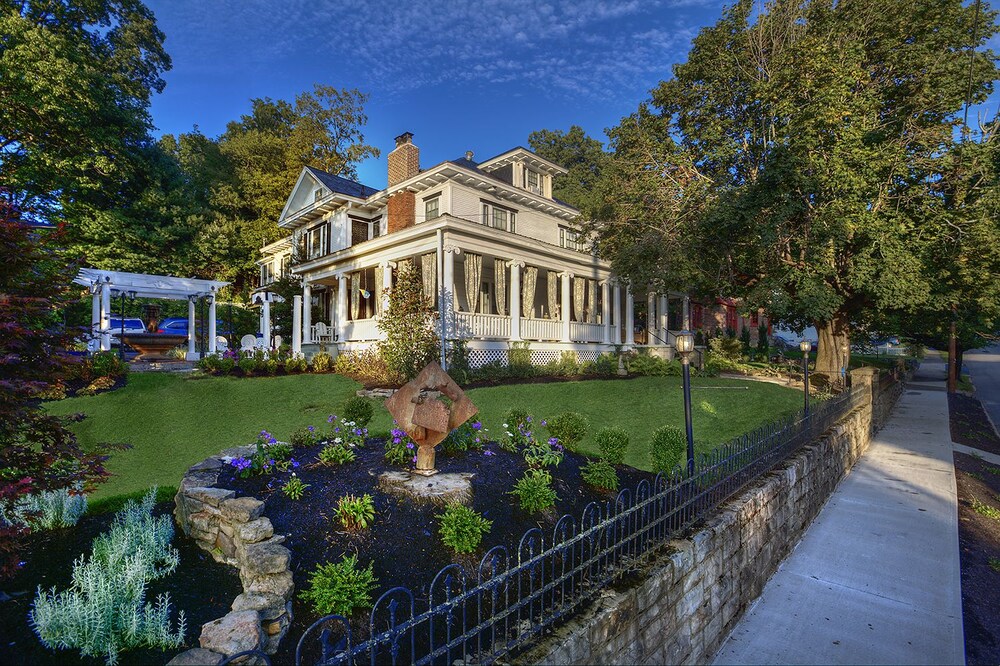 Bluefield Inn - photo 22