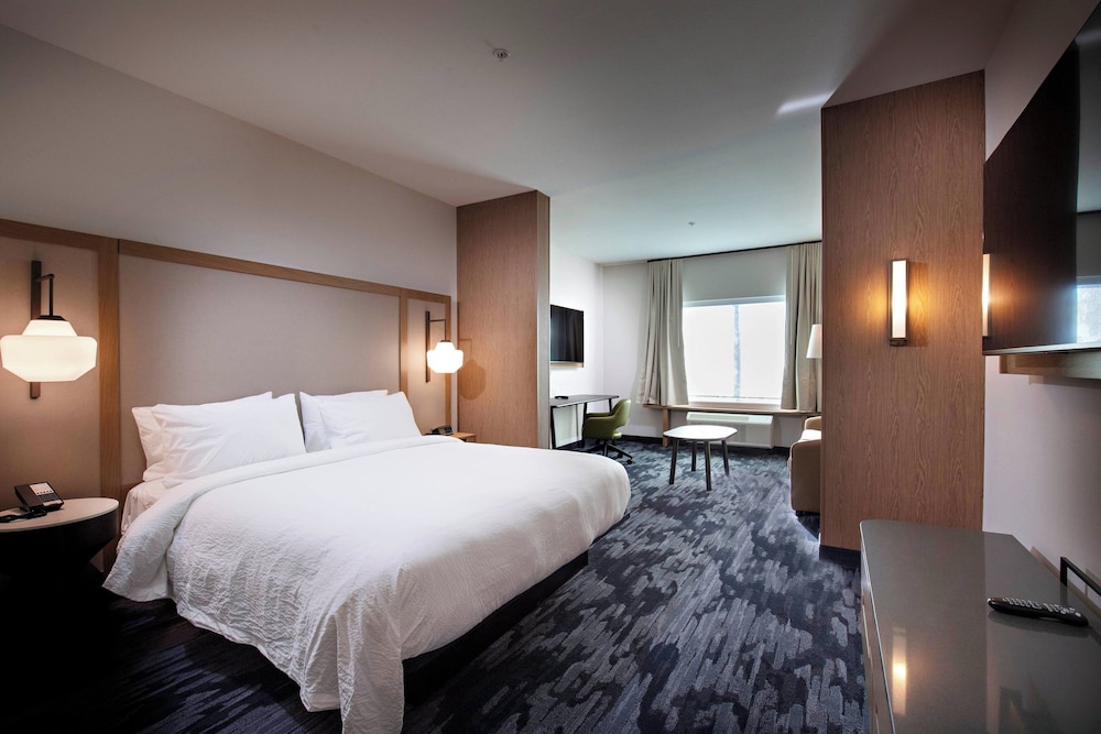 Fairfield Inn & Suites by Marriott Dayton North - photo 12