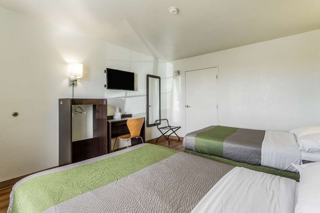 Motel 6 El Paso TX East - photo 15