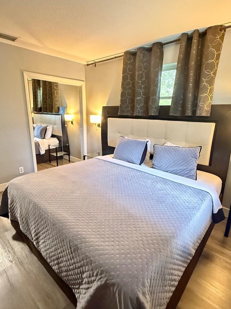 Sheridan Suites Apartments Hotel - photo 28