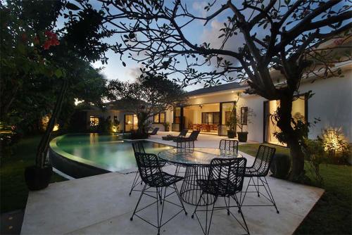 Villa Papaya by Optimum Bali Villas — 4-Star Luxury Hotel in Canggu, Indonesia