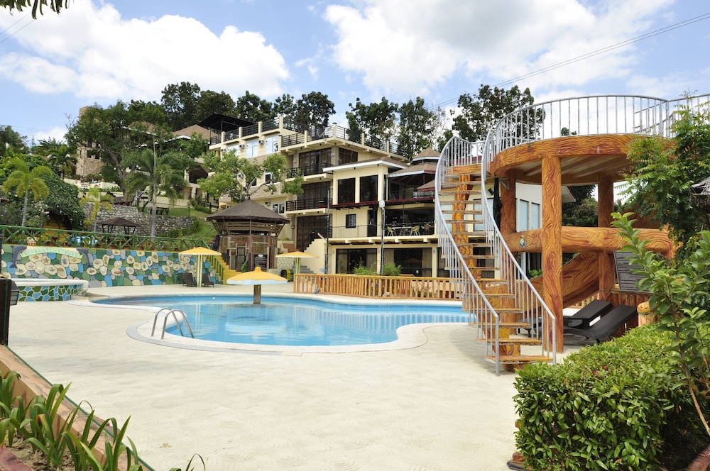 Seascape Resort — hotel in Bauan