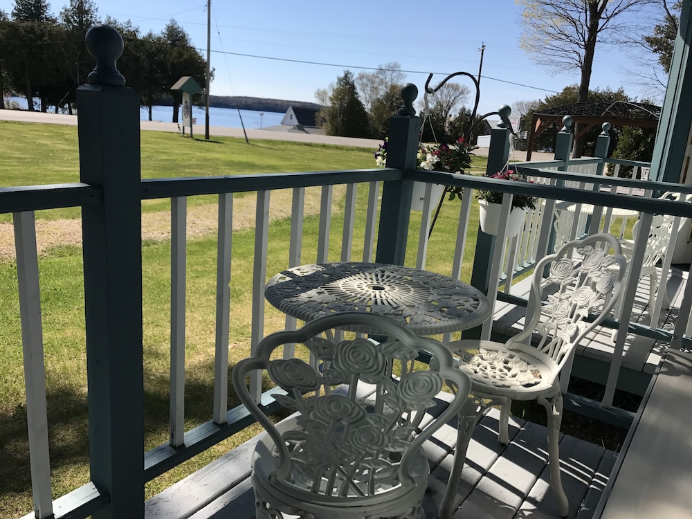 The Harbor Light Inn - photo 88