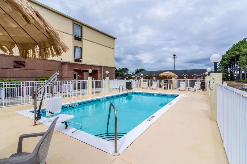 Comfort Inn & Suites Panama City North - photo 56