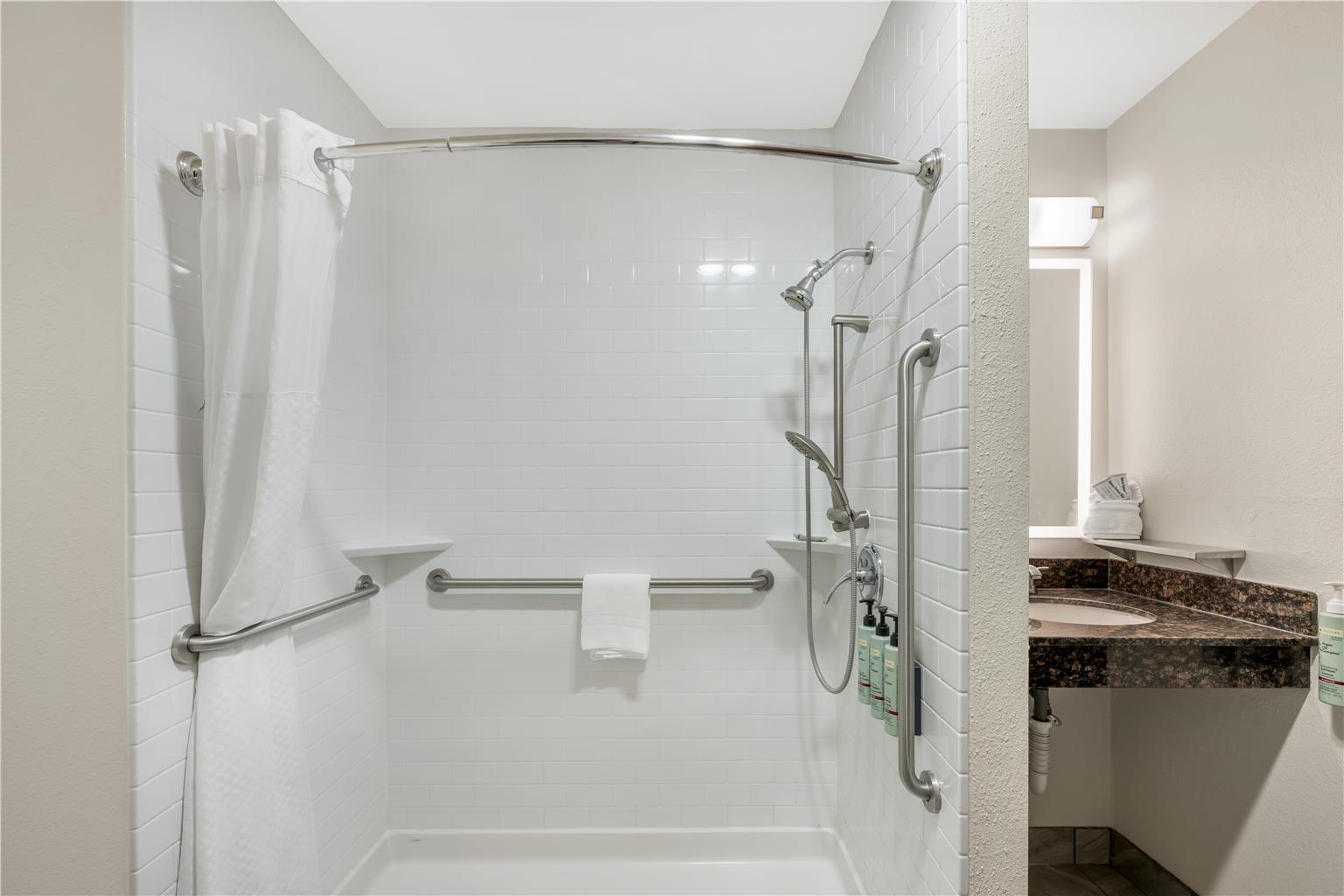 Best Western Airport Albuquerque InnSuites Hotel & Suites - photo 31