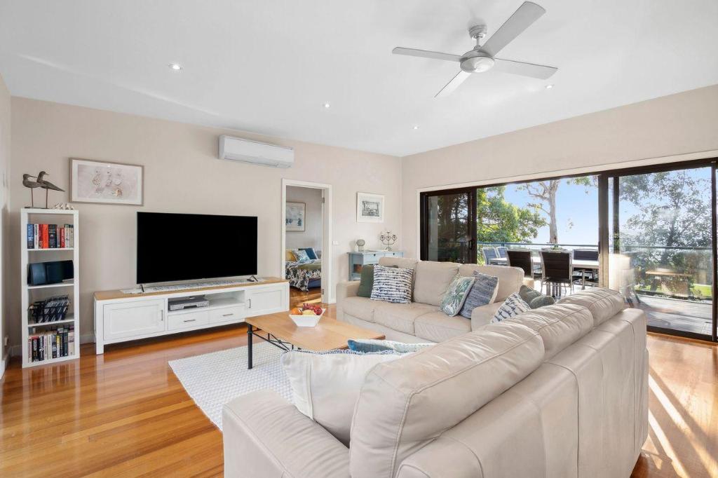 Woorolong in Lorne, Australia