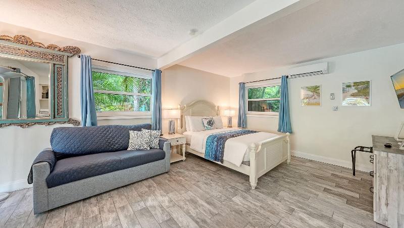 Siesta Key Palms Resort - photo 225