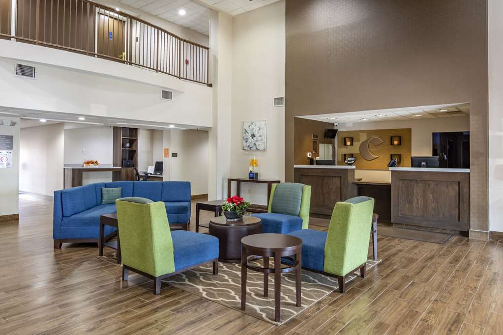 Comfort Suites South Park - photo 7