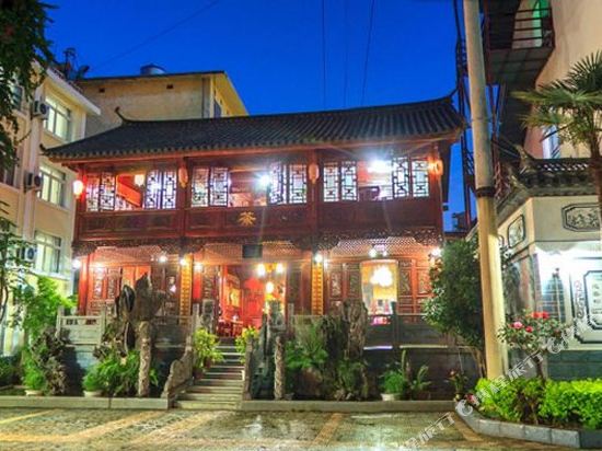 Huacheng Hotel - last minute hotel in Baoshan