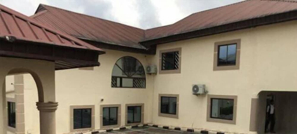 Paconsu Suites in Calabar, Nigeria
