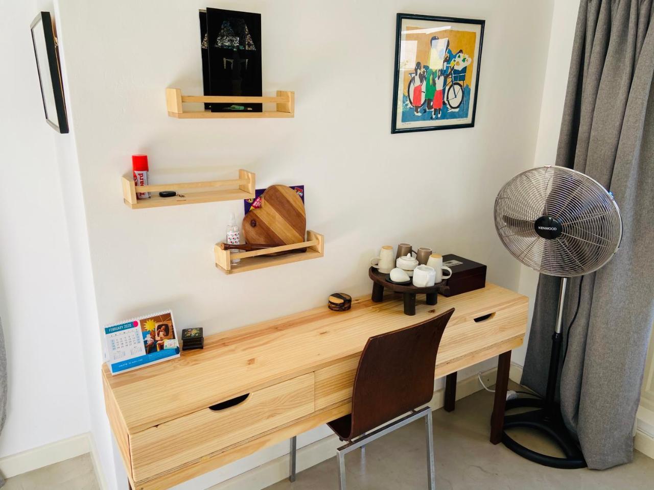 Modern Studio Apartment