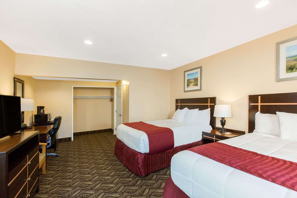 Days Inn by Wyndham Redwood City - photo 7