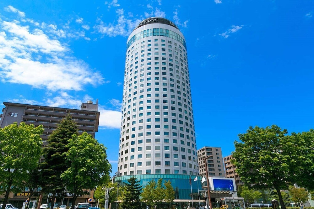 Sapporo Prince Hotel — 4-Star Luxury Hotel in Sapporo, Japan