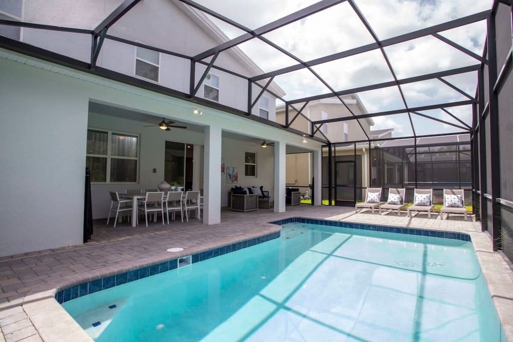 Ultimate Themed Luxury Game Room Theater Pool - photo 26