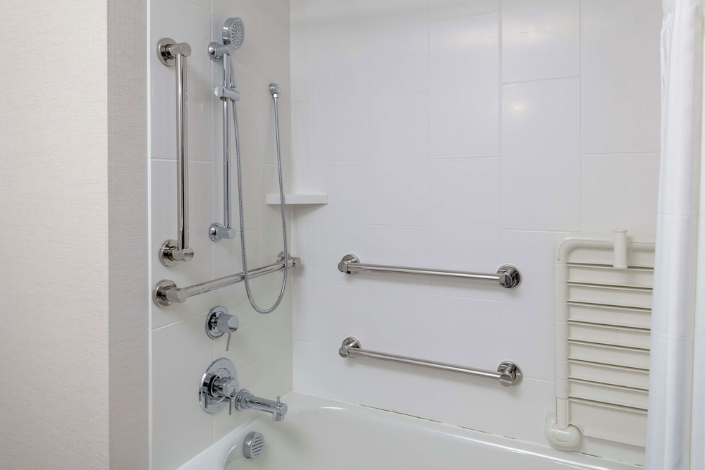 Hilton Garden Inn Denver Thornton - photo 20