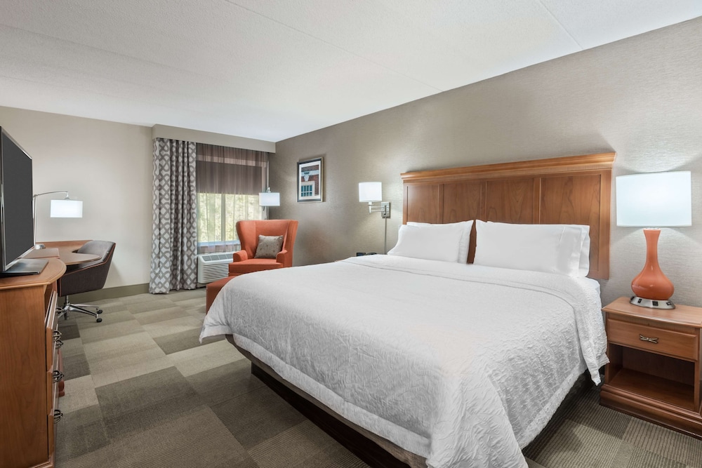 Hampton Inn Danbury - photo 11