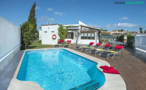 Eternal Sunshine Villa — 4-Star Luxury Hotel in Alcudia, Spain