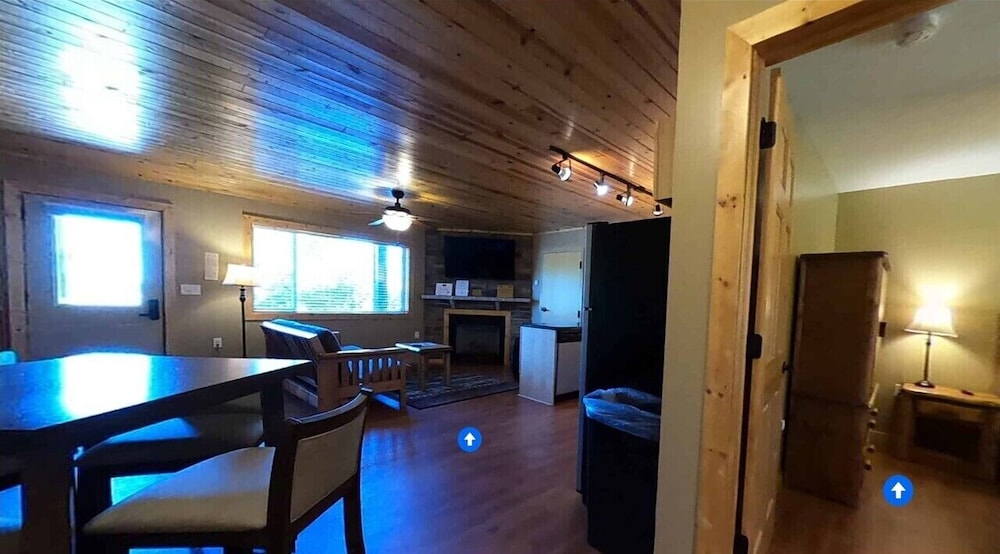 Appeldoorn's Sunset Bay Resort - photo 17
