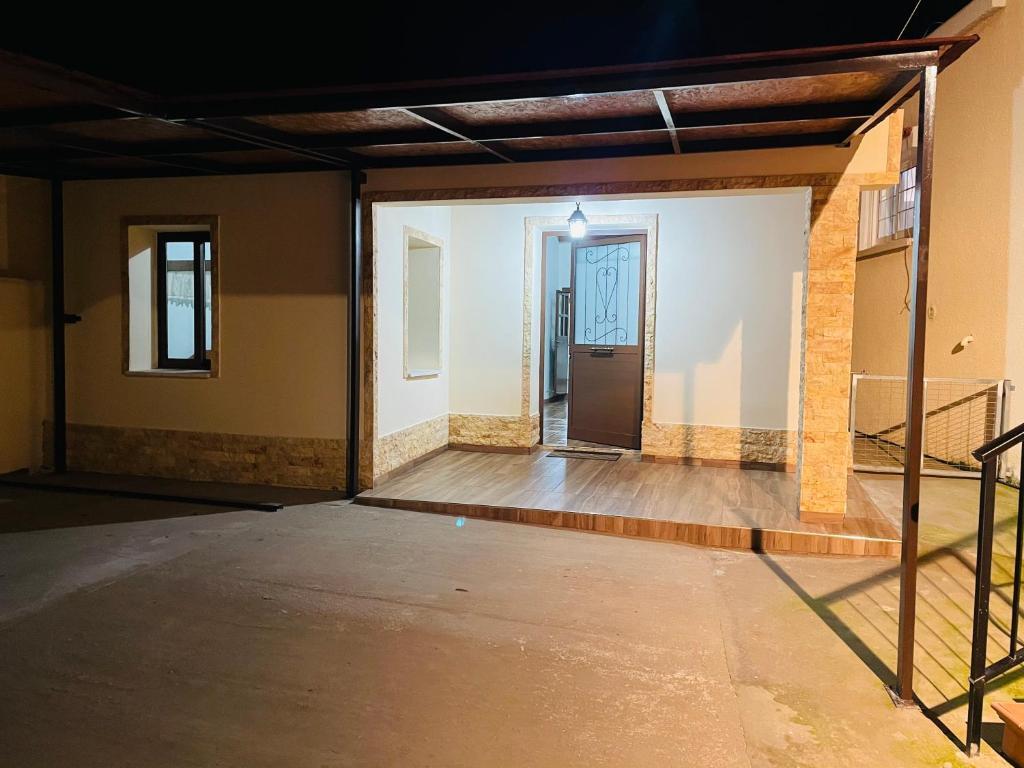 Lovely House Not Far From the Beach Near Protaras
