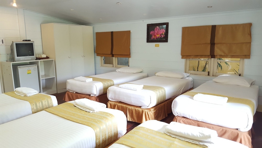 Prachuab Garden View Resort in Prachuap Khiri Khan, Thailand