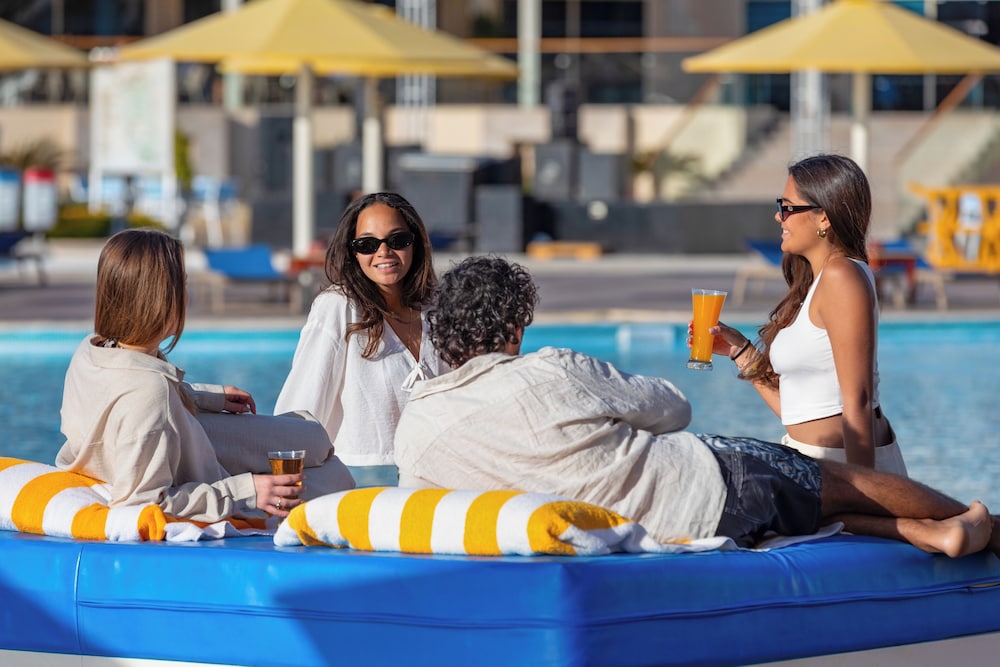 מזון ומשקאות