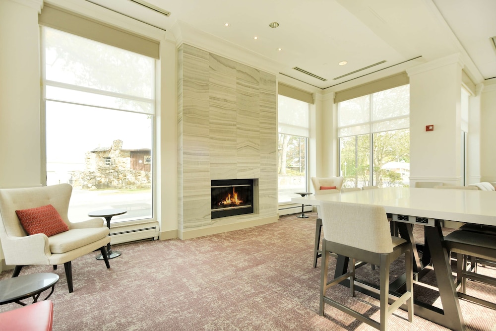 Hilton Garden Inn Saratoga Springs - photo 2