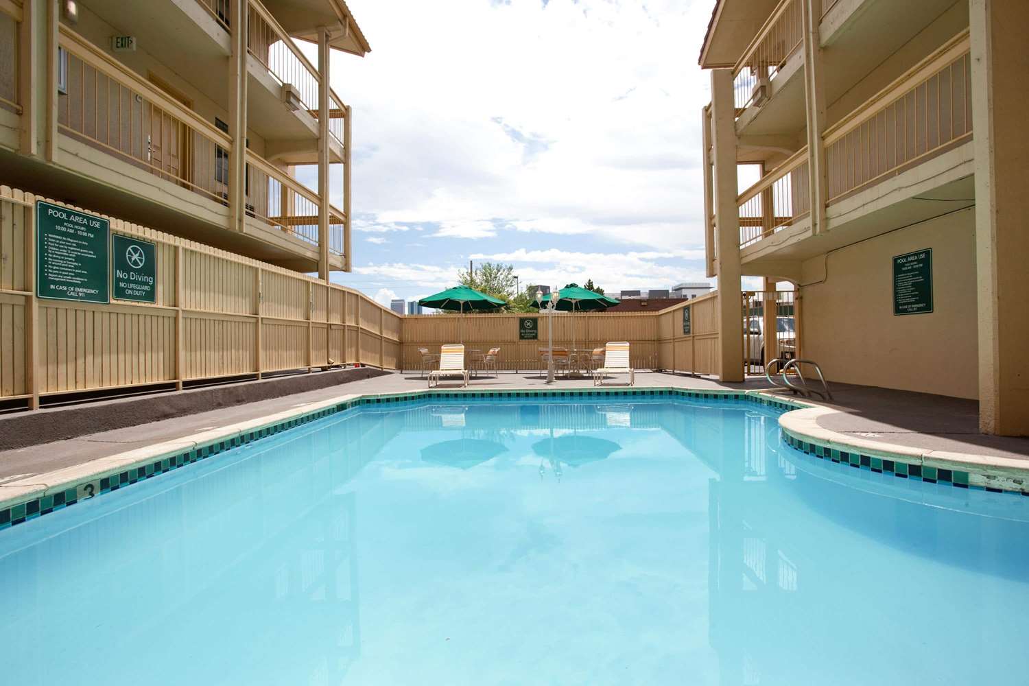 La Quinta Inn by Wyndham Denver Central - photo 19