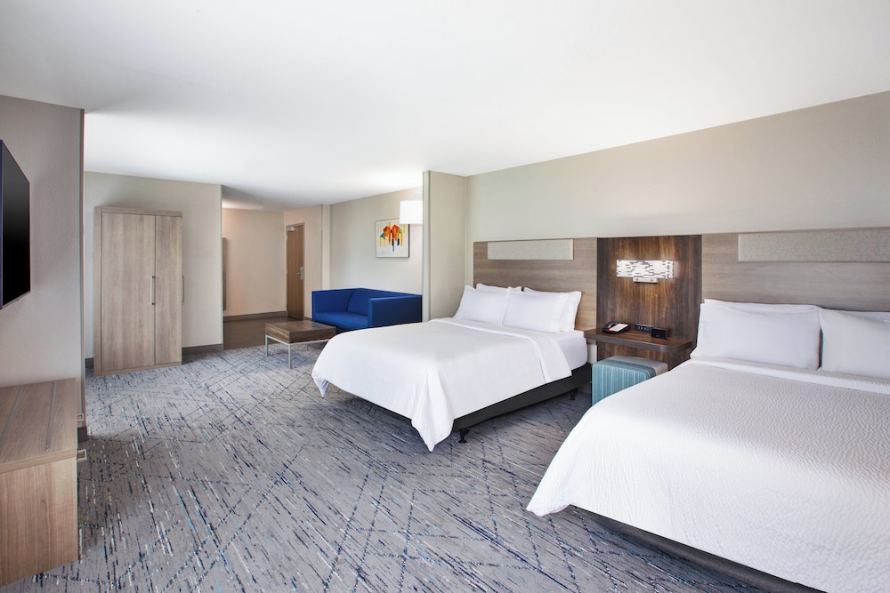 Holiday Inn Express & Suites W. Monroe by IHG - photo 12