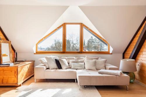 Spacious And Historic Villa With Bled Castle View — 4-Star Luxury Hotel in Bled, Slovenia