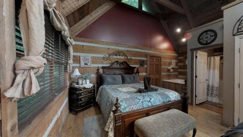 Blessed Nest Cabin — Townsend — photo 5