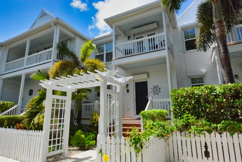 Indigo Reef Resort Villas & Marina by KeysCaribbean - photo 58