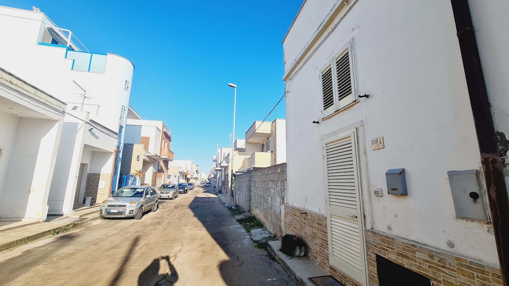 Ambra House — 4-Star Luxury Hotel in Porto Cesareo, Italy