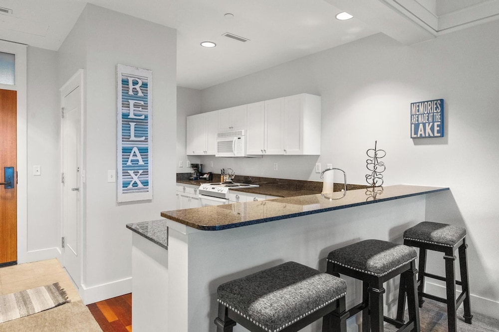 Village Suites Bay Harbor - photo 22