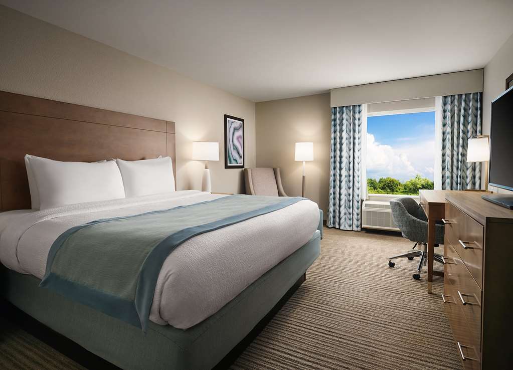 Best Western Plus Desoto - photo 12