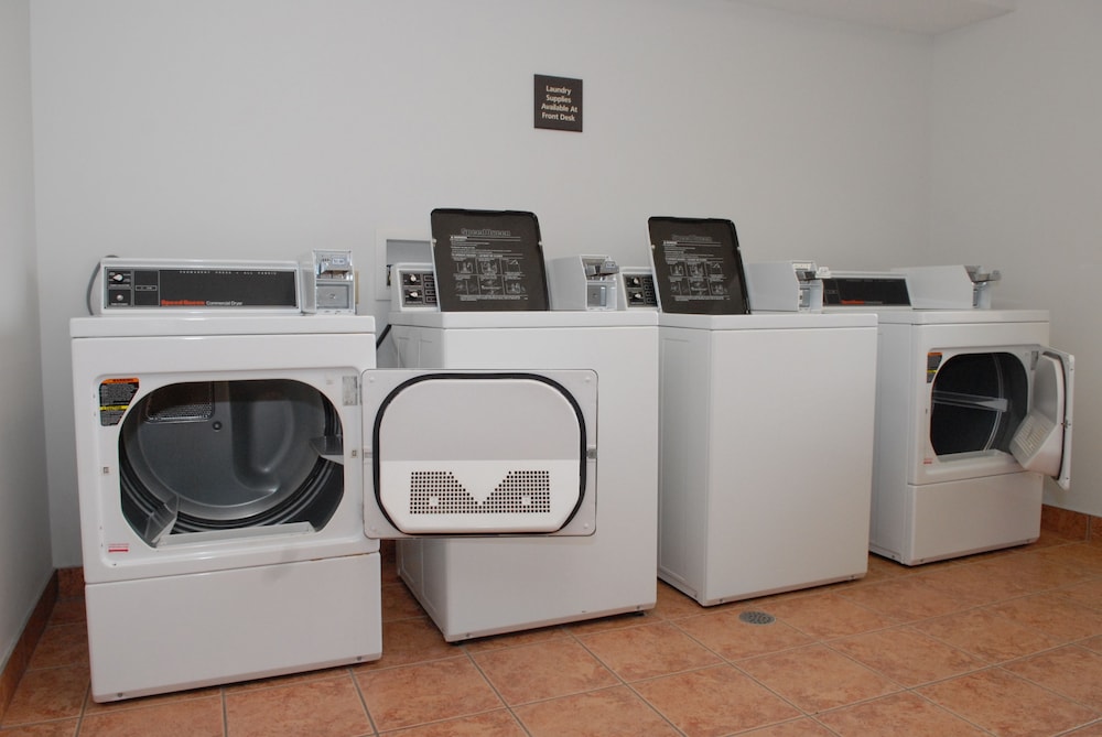 Hampton Inn Birch Run Frankenmuth - photo 29