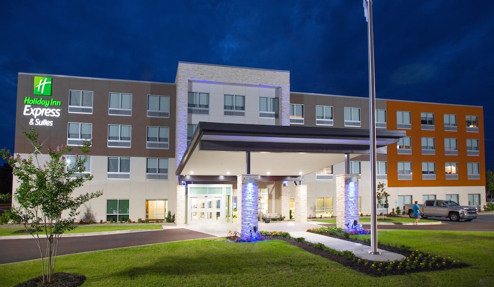Holiday Inn Express & Suites Greenwood Mall by IHG - photo 53