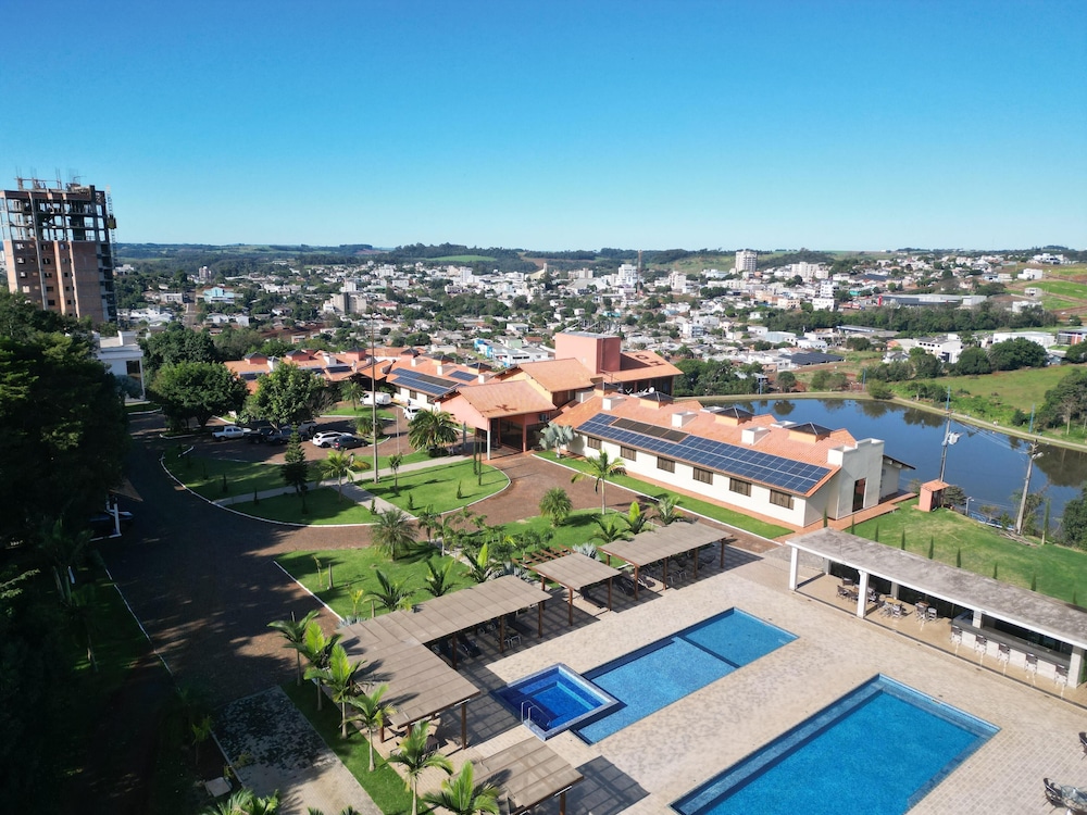 Hotel Lago Dourado — hotel in Dois Vizinhos