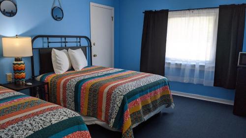 Blue Ridge Motel - photo 9