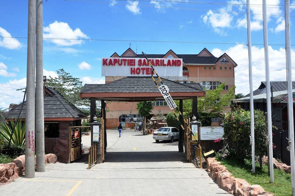 Kaputiei Safariland Hotel