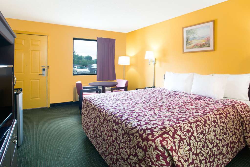 Days Inn by Wyndham Camilla - photo 14