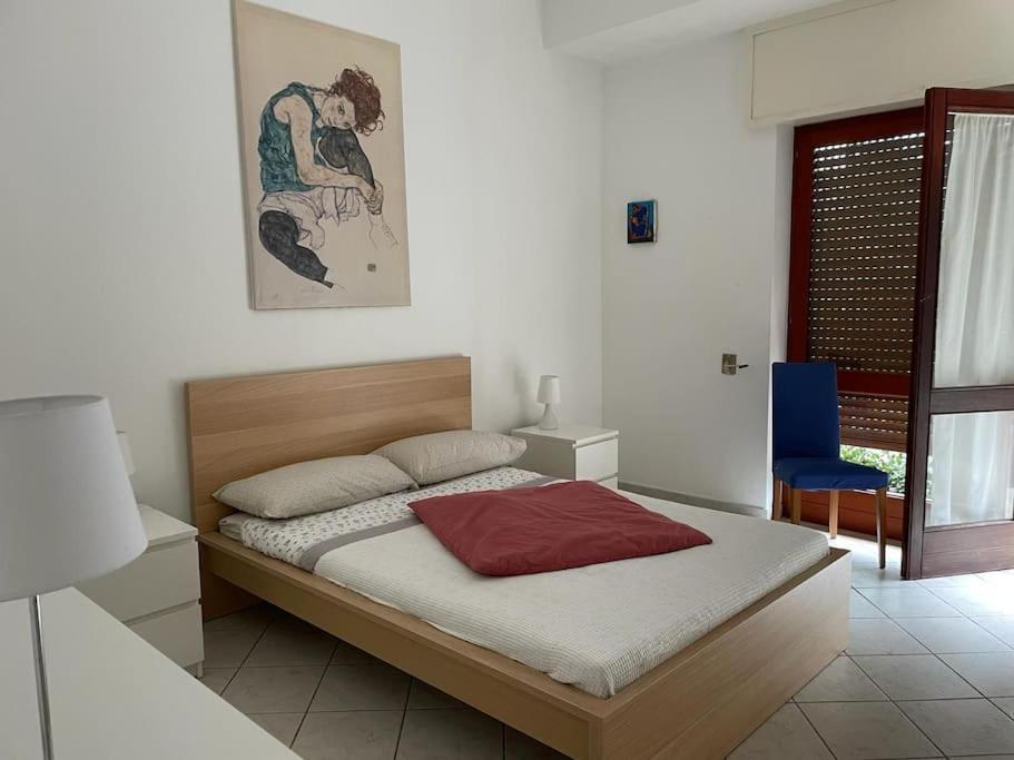 Casa a 2 Passi Dalla Spiaggia — 4-Star Luxury Hotel in Gioiosa Marea, Italy