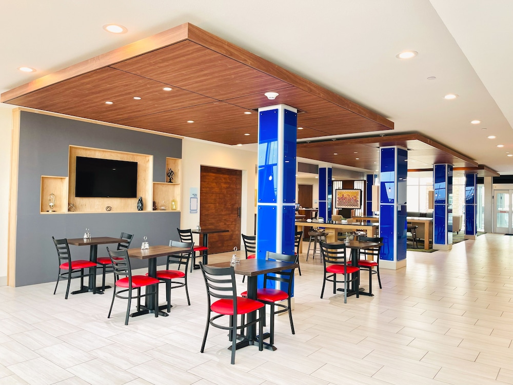 Holiday Inn Express & Suites Blythe - photo 55