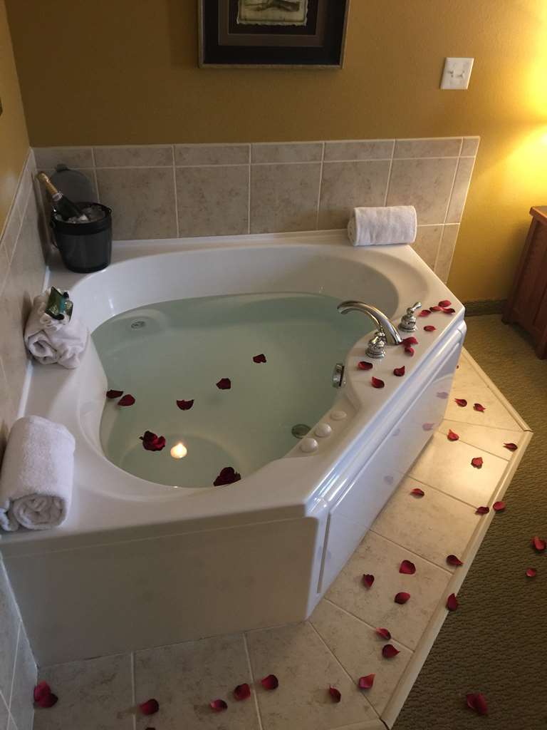 Crossings by GrandStay Pipestone - photo 12
