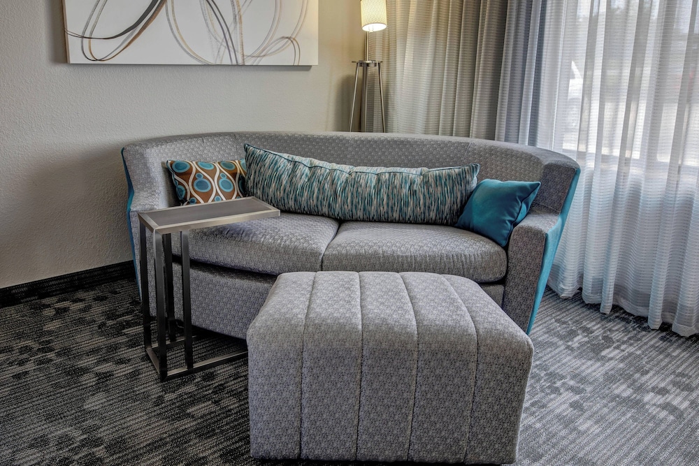 Courtyard by Marriott Troy - photo 5