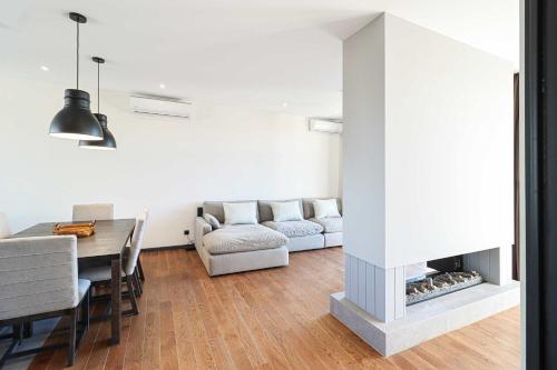 Stylish 3BR Duplex in Avlabari By Wehost