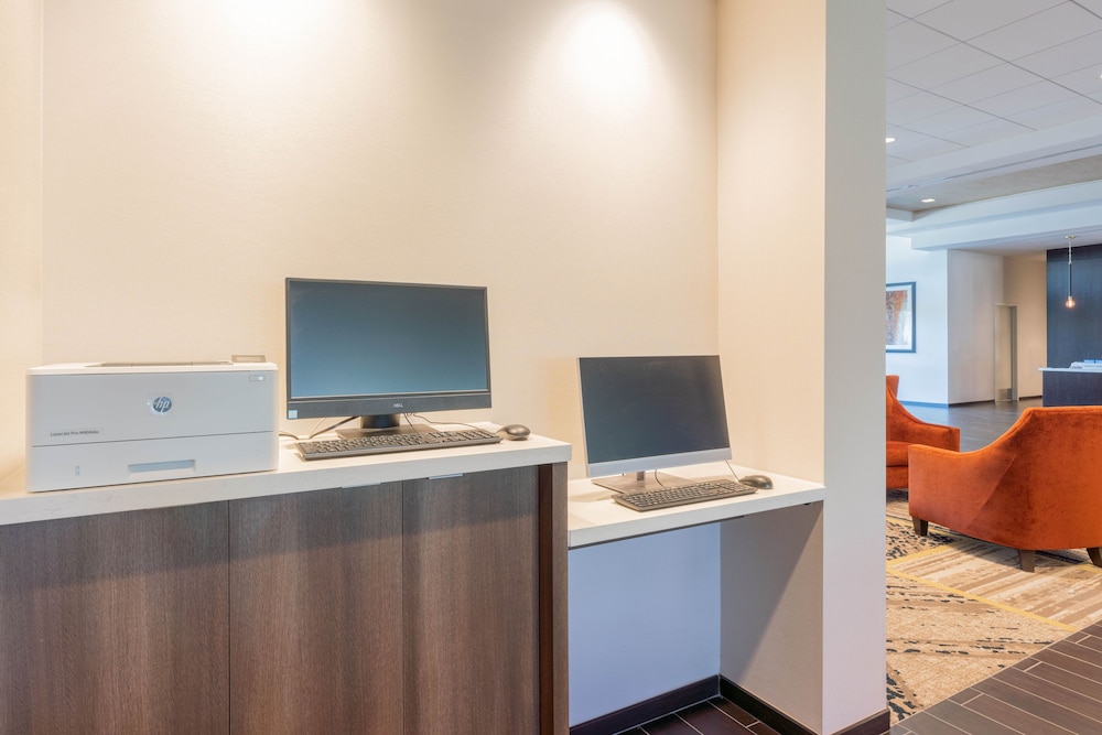 Courtyard by Marriott Thousand Oaks Agoura Hills - photo 61