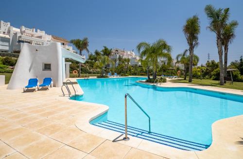 Alcazaba Lagoon 2425 Luxury private beach — 4-Star Luxury Hotel in Estepona, Spain