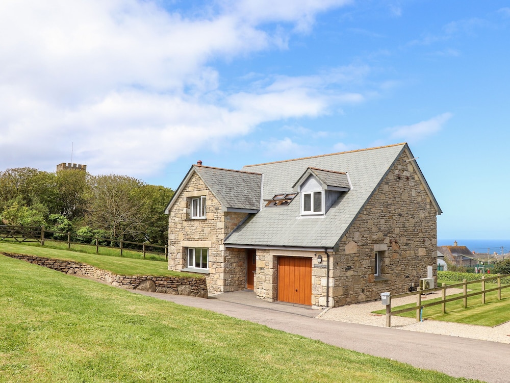 Charlotte's House — 4-Star Luxury Hotel in Penzance, United Kingdom